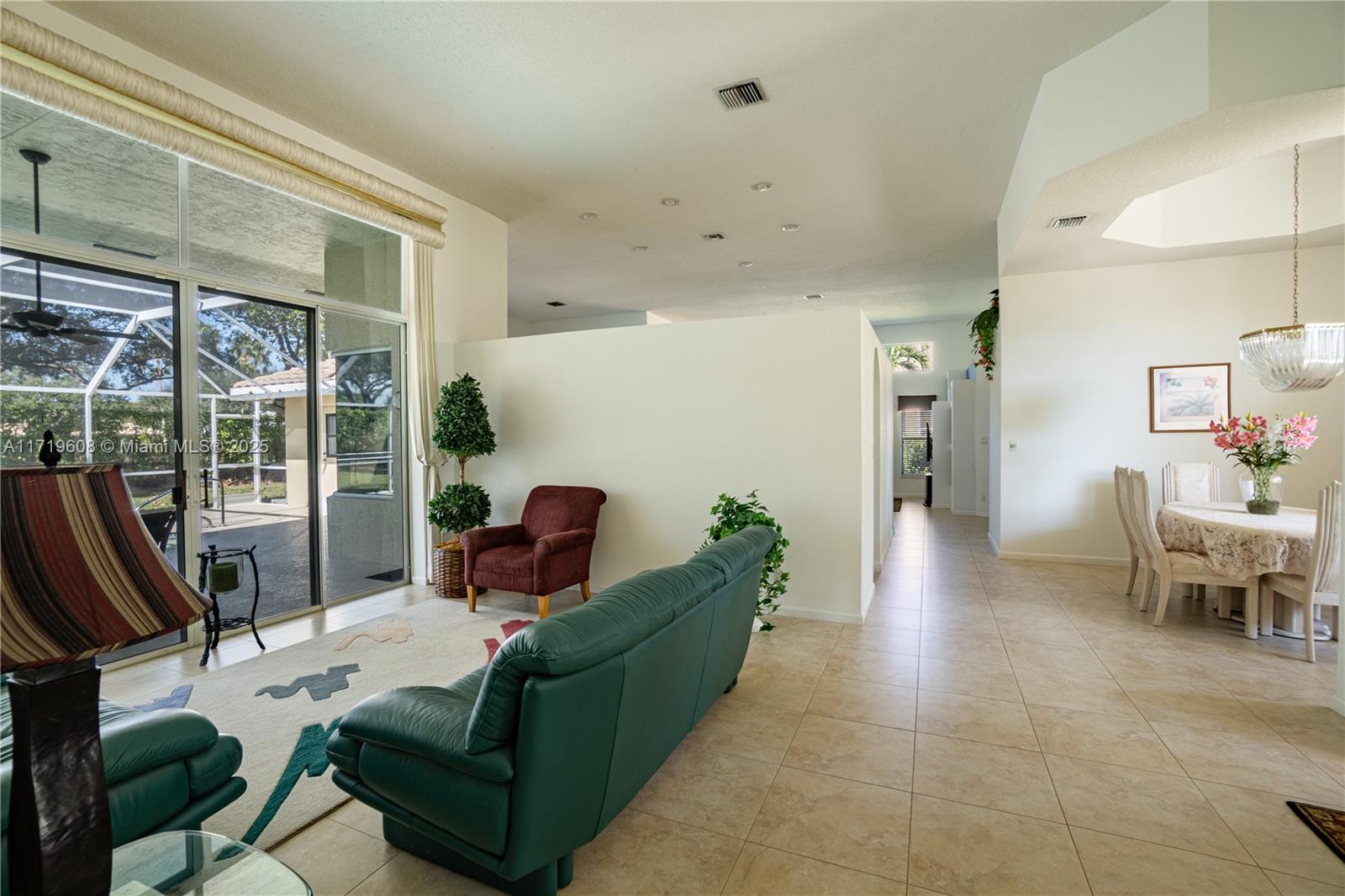 10969 NW 55th St, Coral Springs, Florida image 9