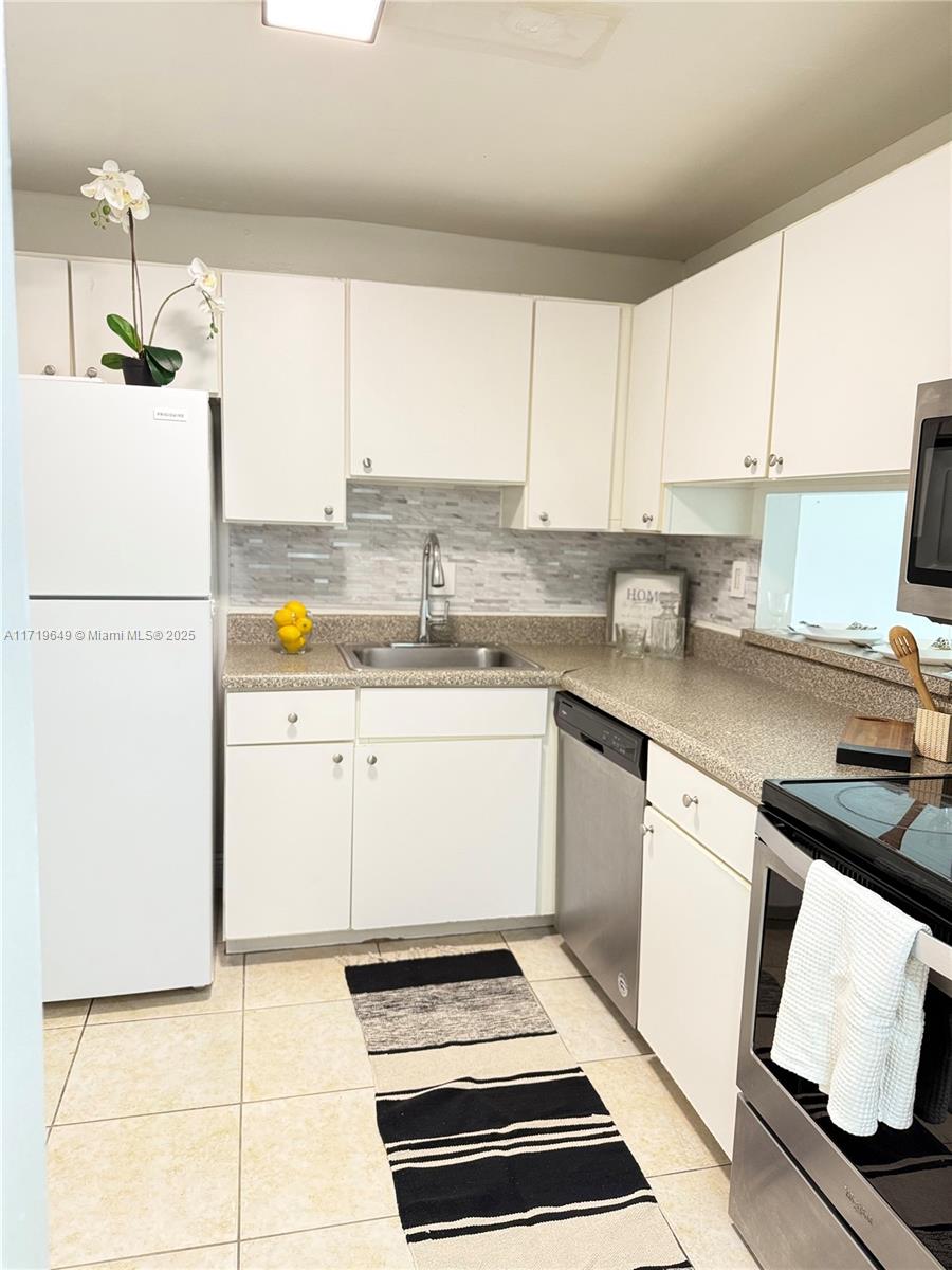 4920 NW 79th Ave #108 For Sale A11719649, FL