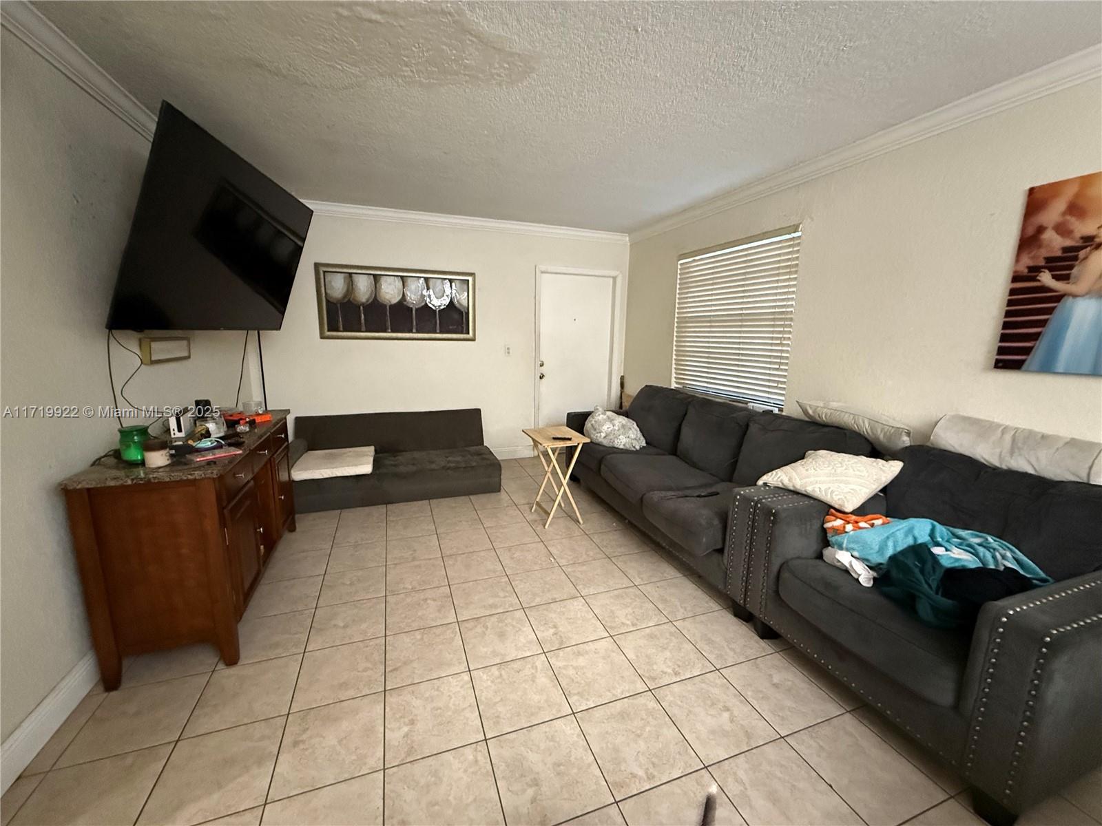 1481 W 41st St #115, Hialeah, Florida image 4