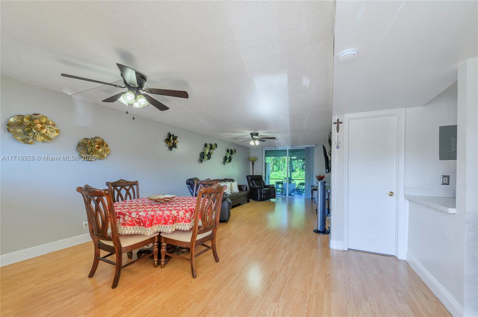 300 S Hollybrook Dr #105, Pembroke Pines, Florida image 3