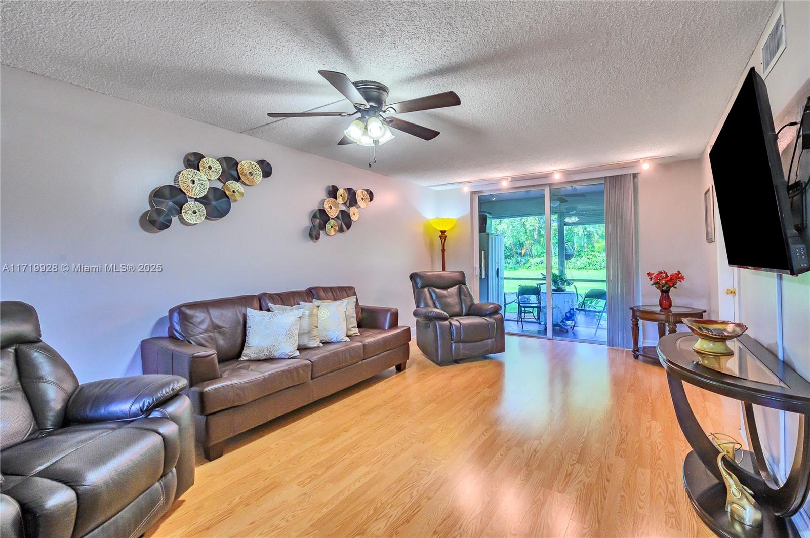 300 S Hollybrook Dr #105, Pembroke Pines, Florida image 9