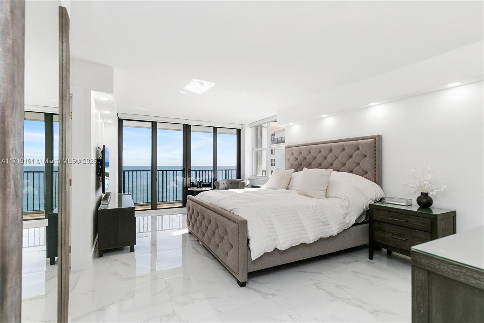 2101 S Ocean Dr #2501, Hollywood, Florida image 28