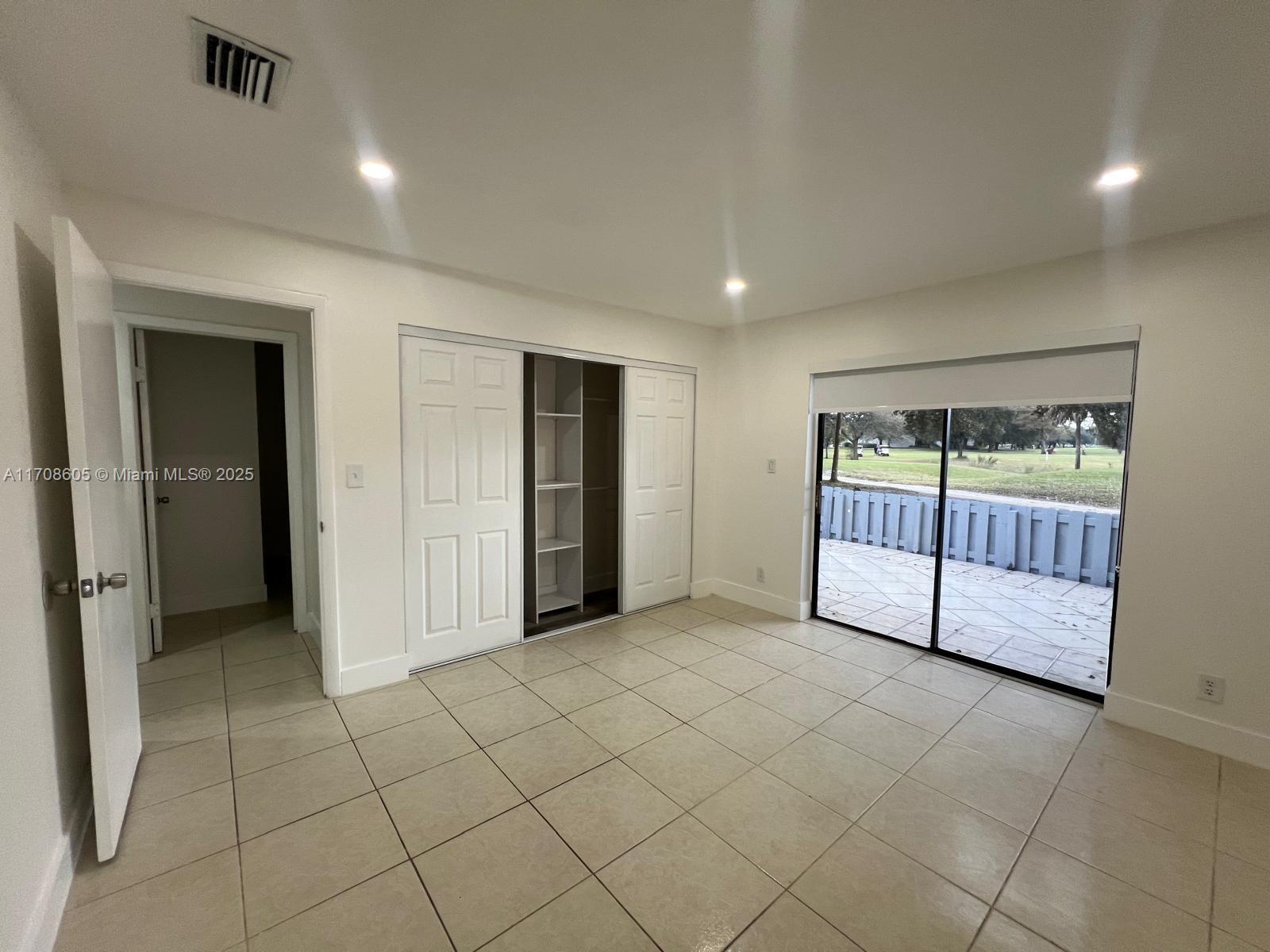 8052 NW 41st Ct, Sunrise, Florida image 4