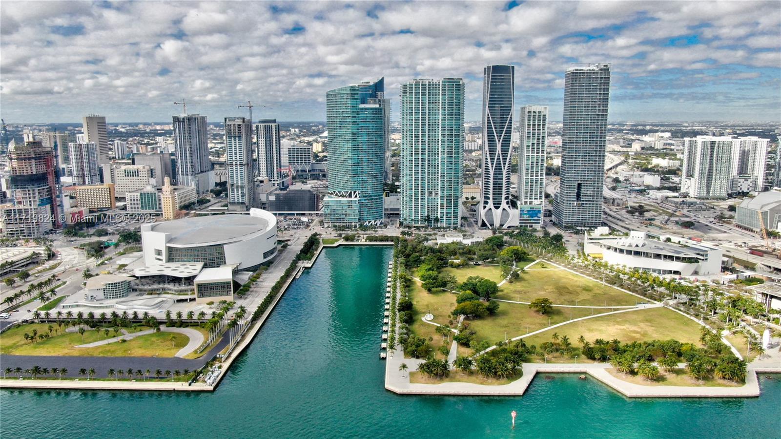 900 Biscayne Blvd #3110, Miami FL 33132