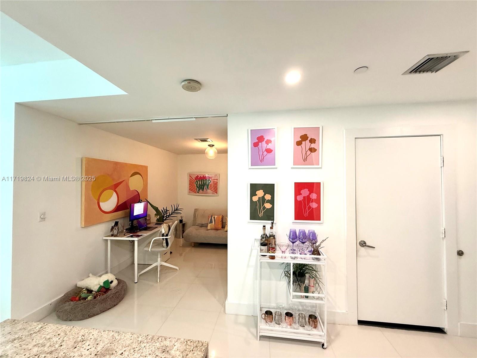 900 Biscayne Blvd #3110, Miami FL 33132