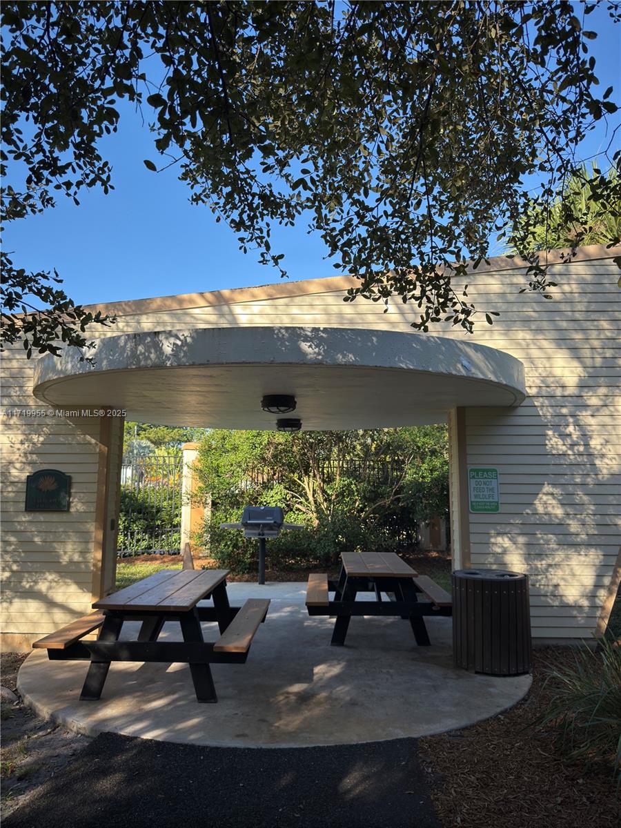 9063 NW 35 Place, Sunrise, Florida image 7