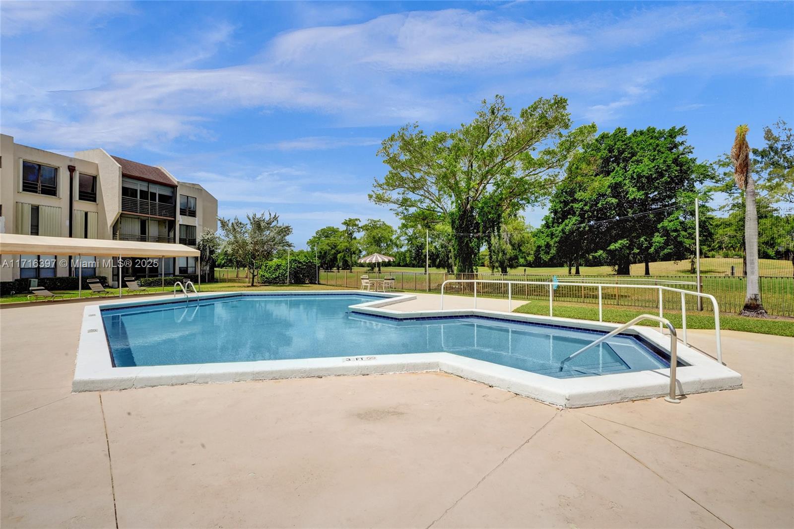 6301 N University Dr #302, Tamarac, Florida image 28