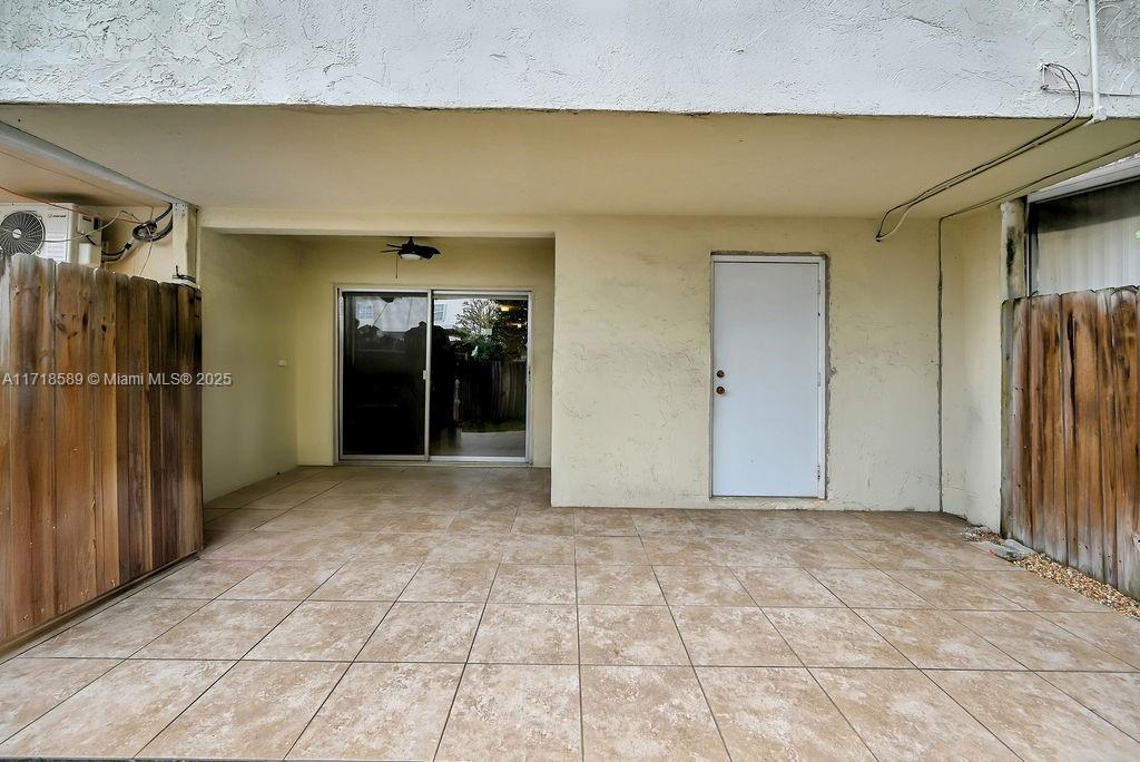 915 W 80th Place, Hialeah, Florida image 35