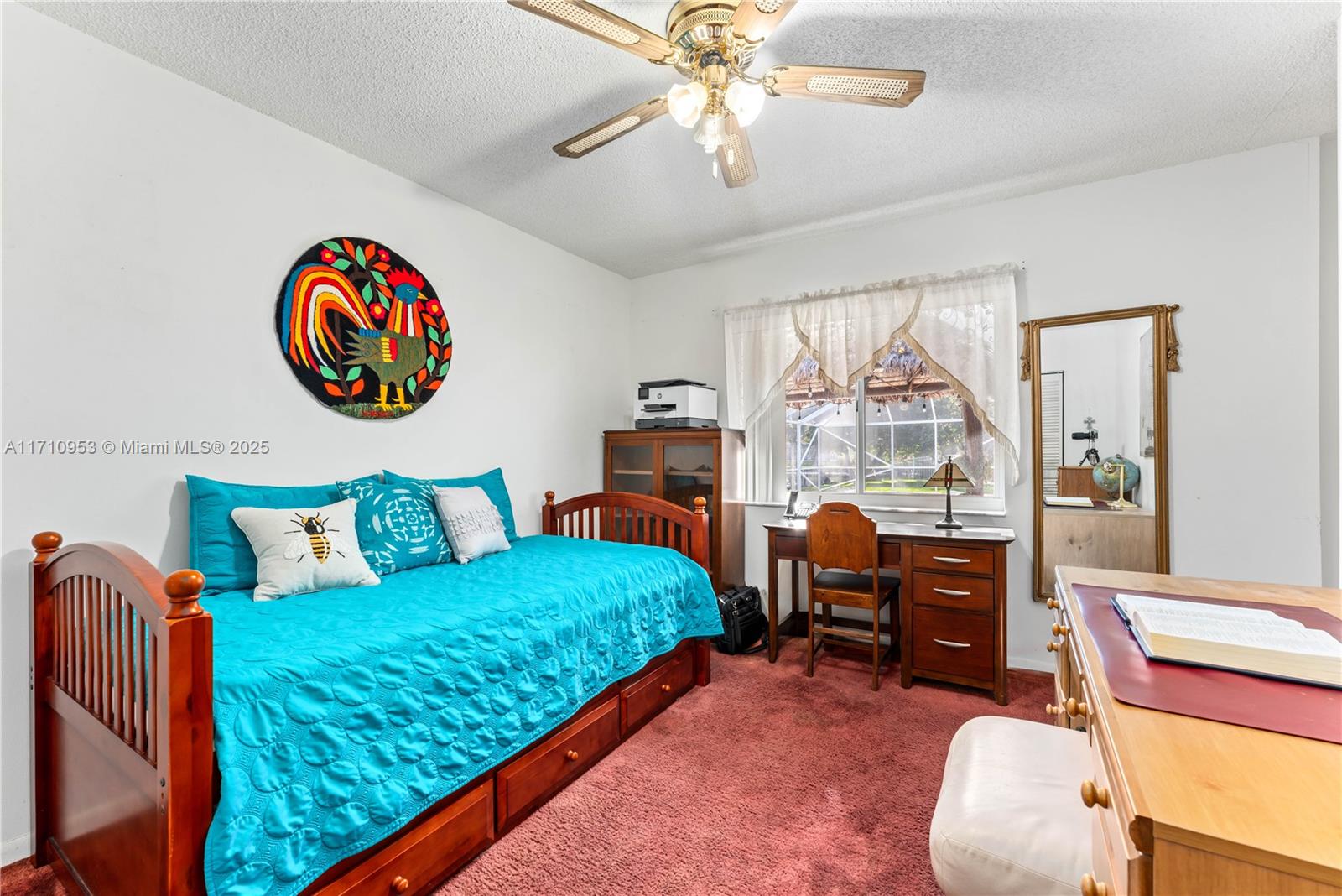 Listing Photo 17