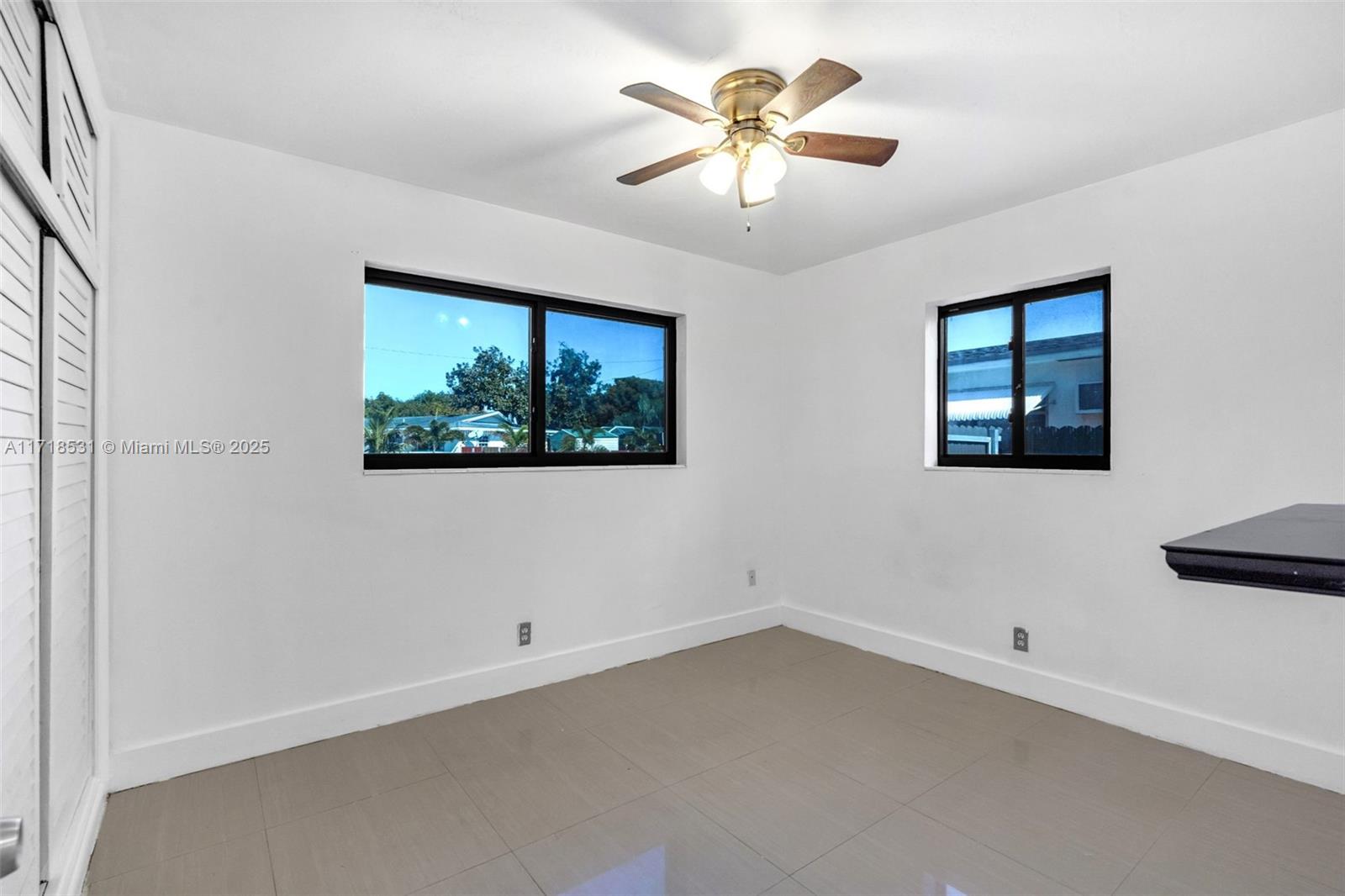 6960 SW 8th St, Pembroke Pines, Florida image 17