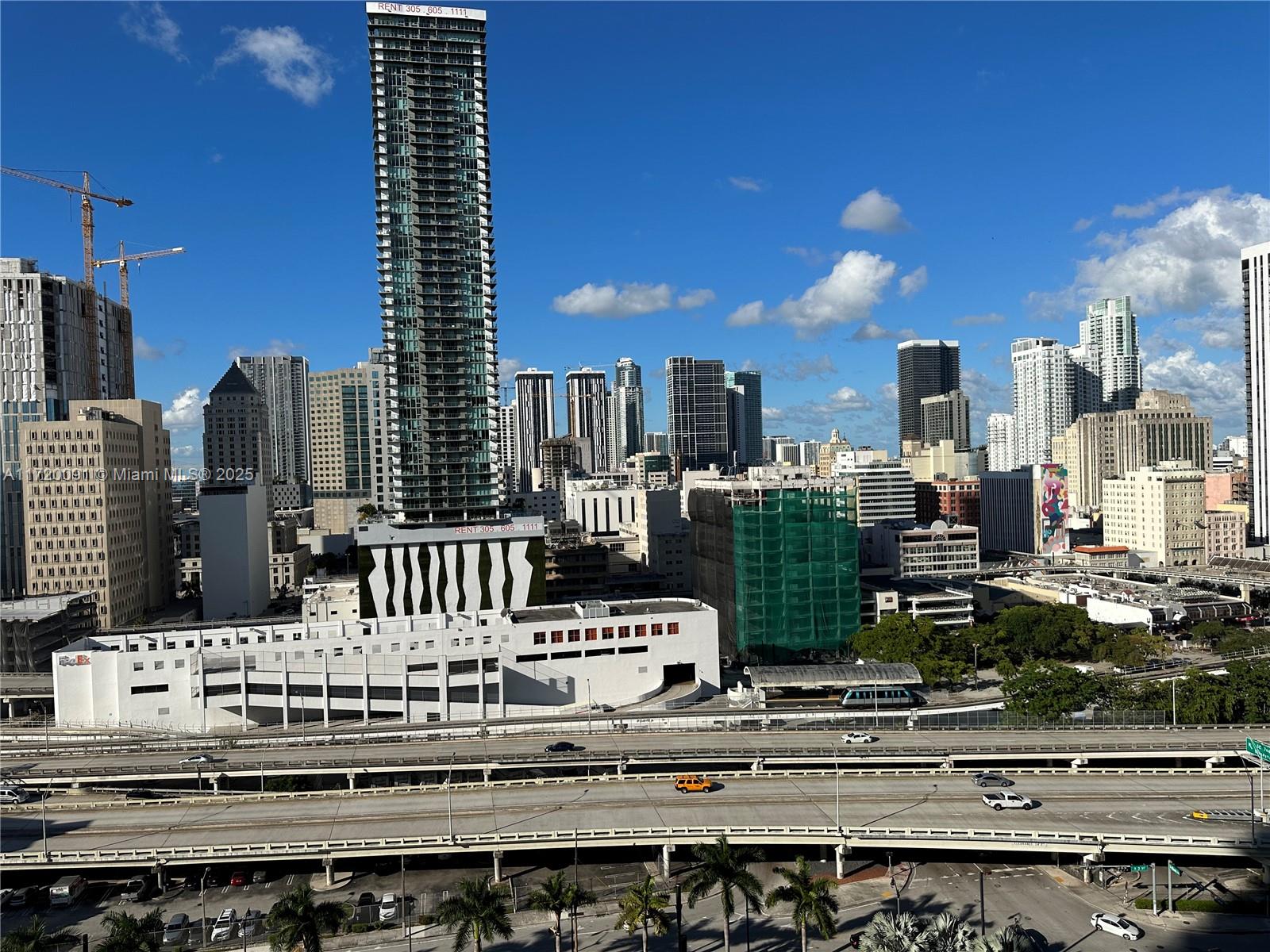 350 S Miami Ave #1807, Miami FL 33130