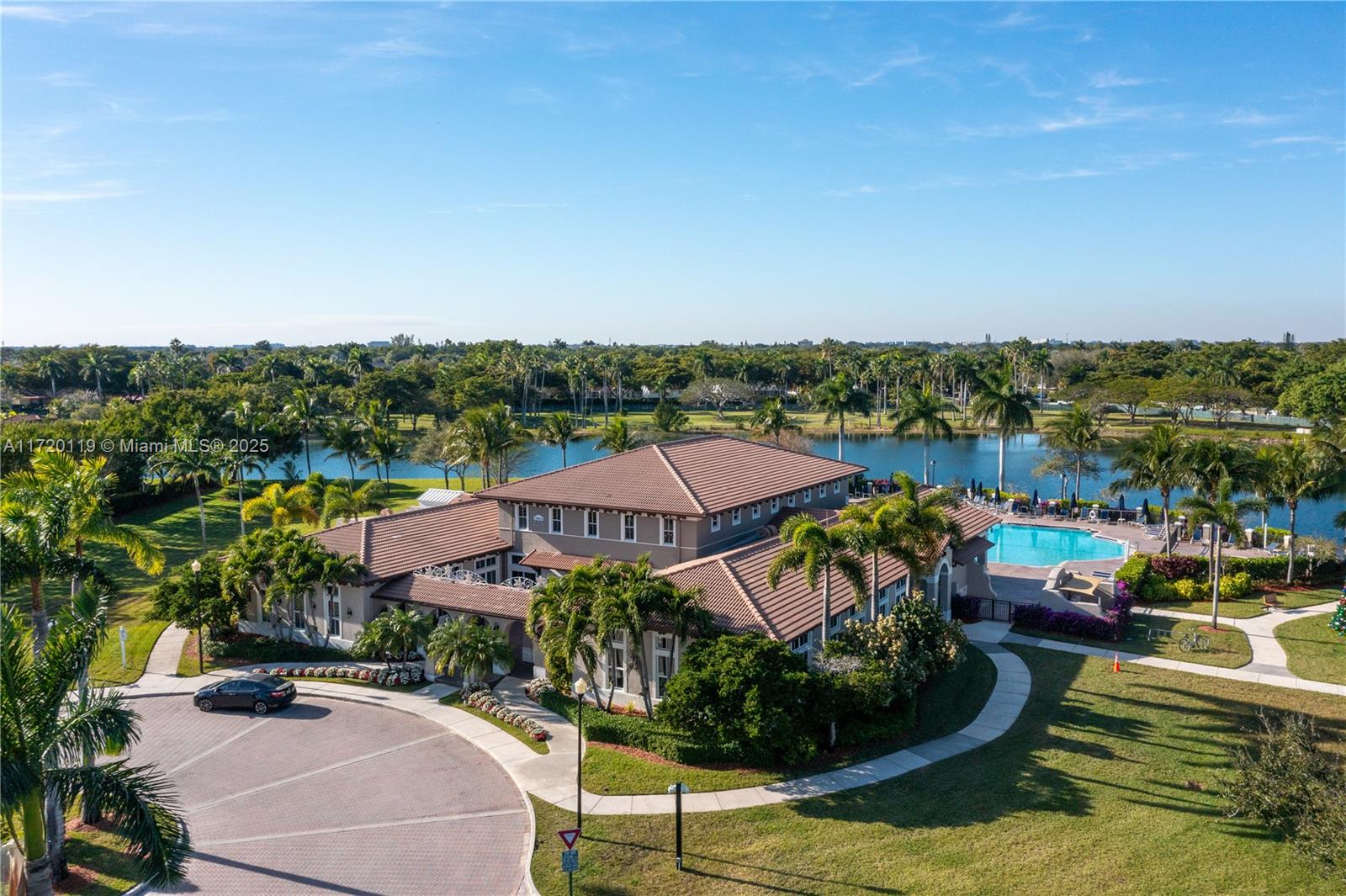 Residential, Cutler Bay, Florida image 18