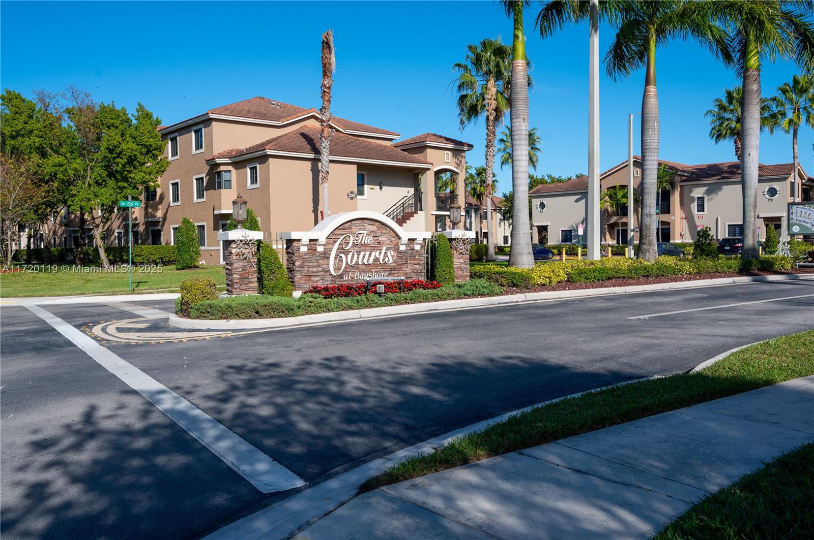 Residential, Cutler Bay, Florida image 42