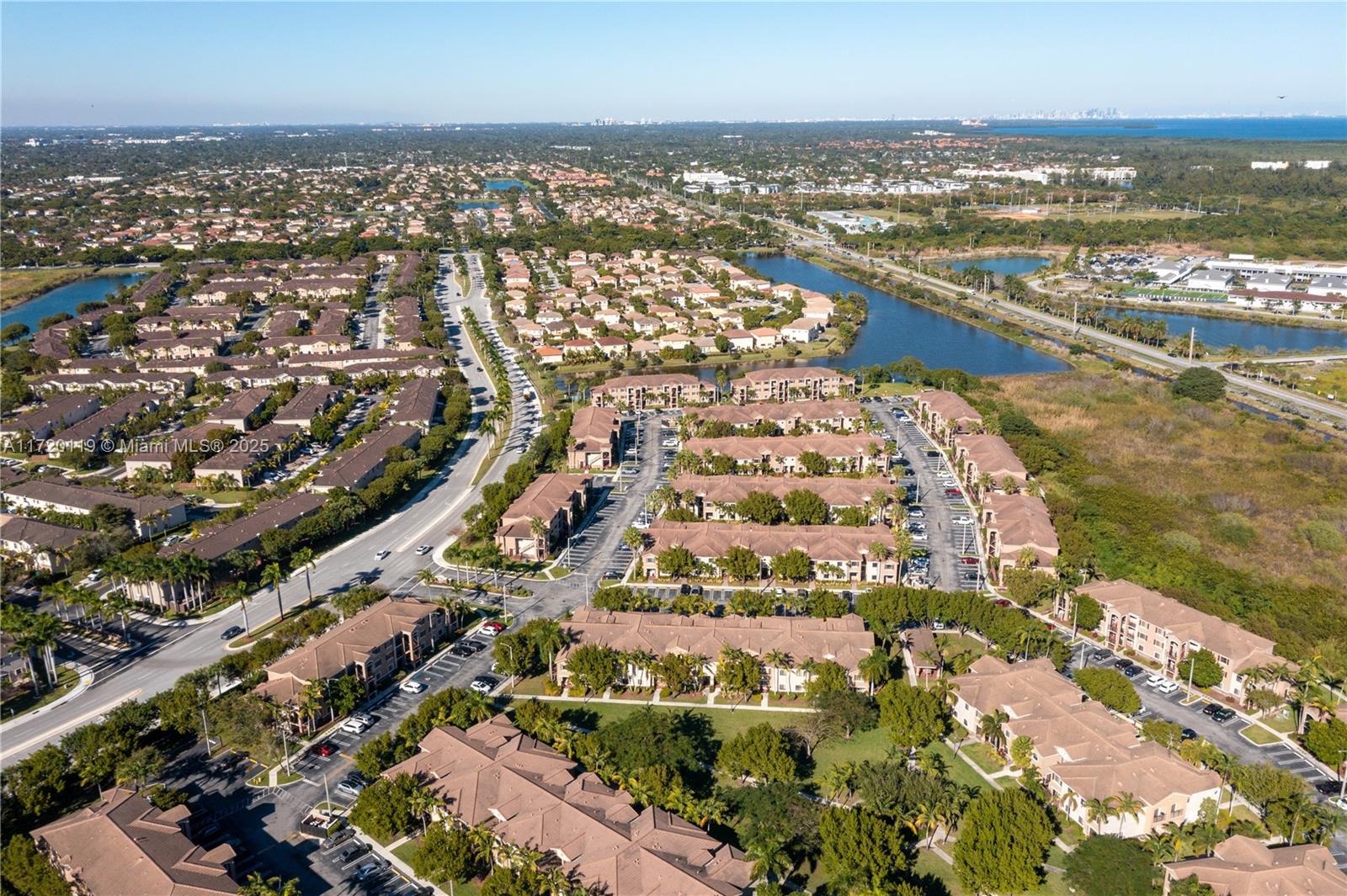 Residential, Cutler Bay, Florida image 6