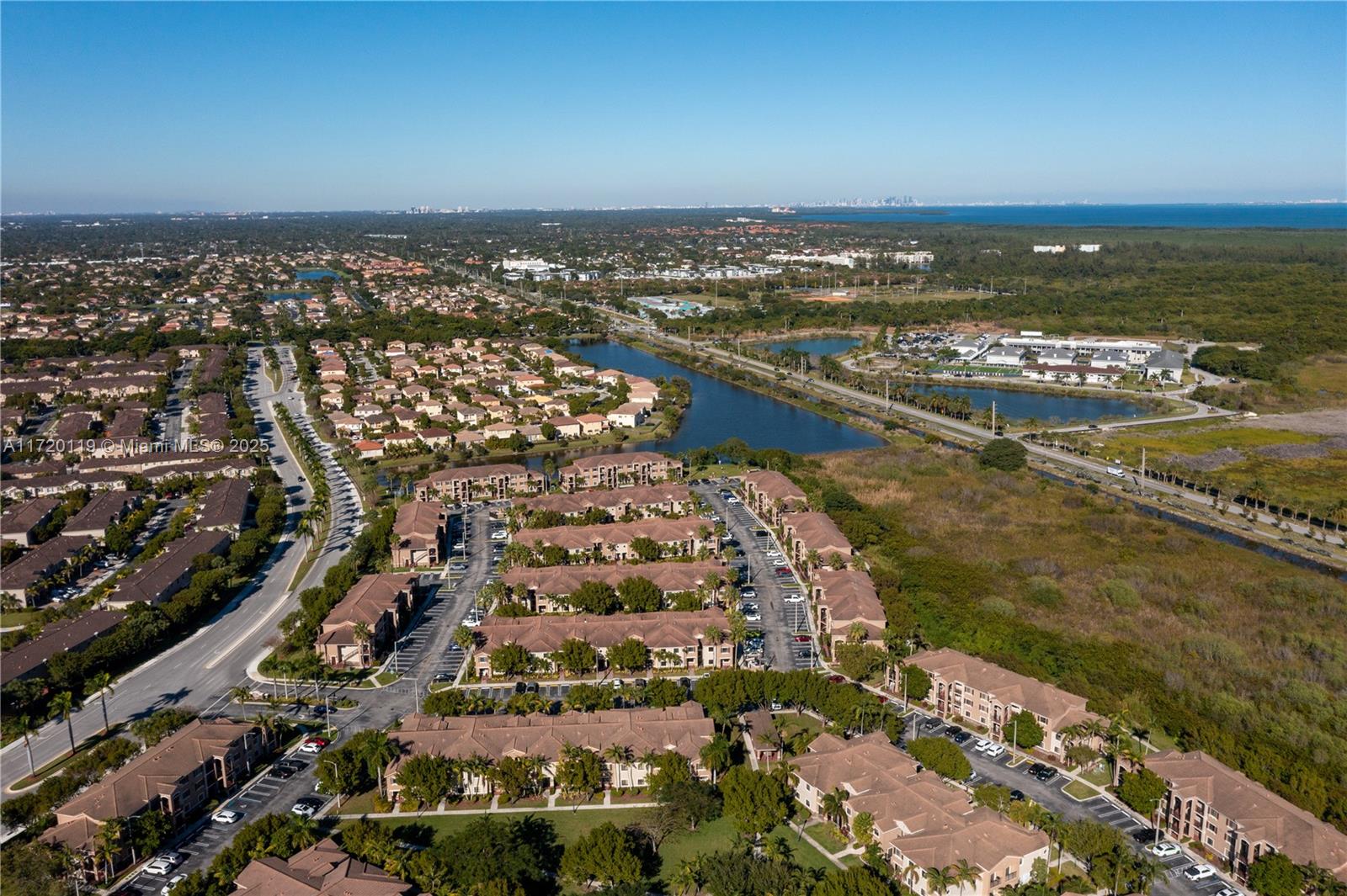 Residential, Cutler Bay, Florida image 7