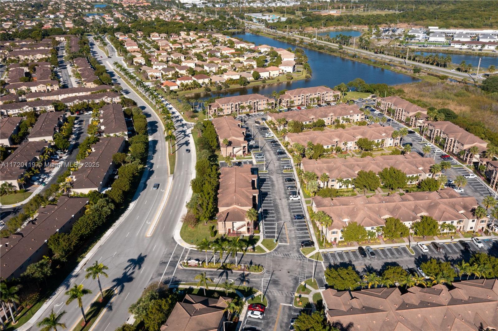 Residential, Cutler Bay, Florida image 9