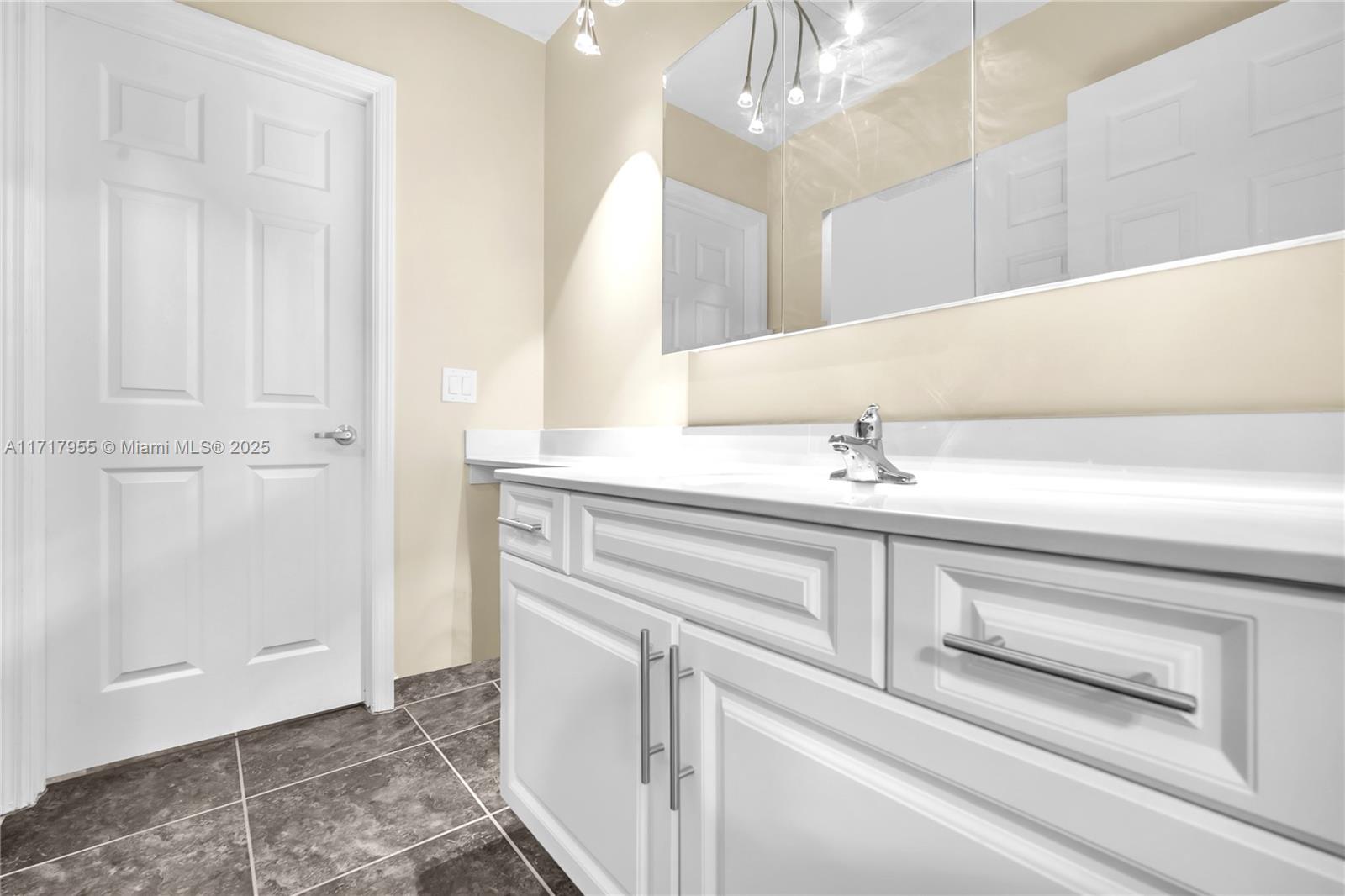 4923 SW 66th Ter #4923, Davie, Florida image 16