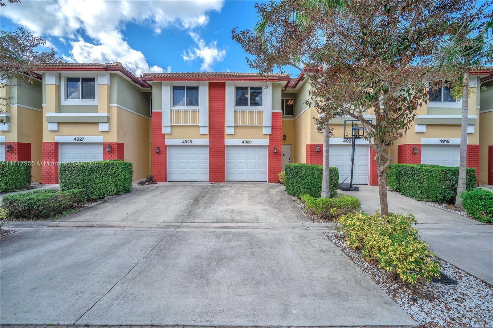 4923 SW 66th Ter #4923, Davie, Florida image 9