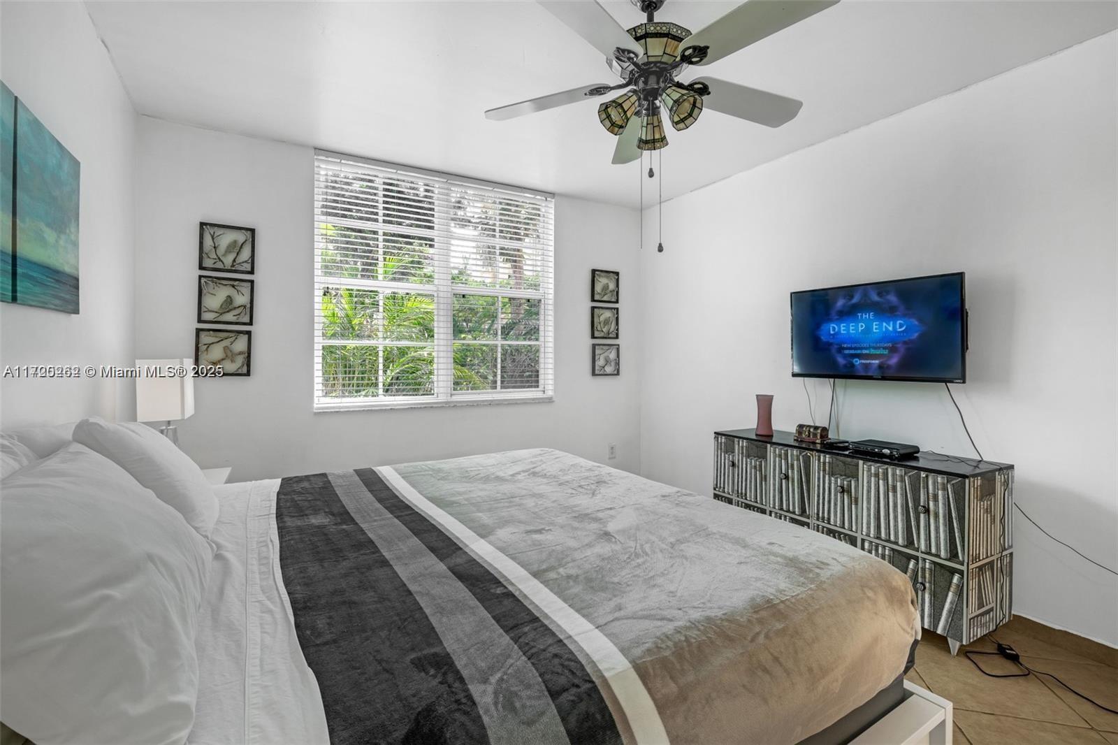 19877 E Country Club Dr #3-107, Aventura FL 33180