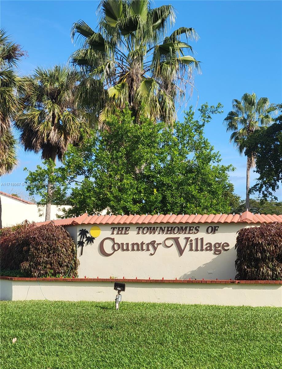 18854 NW 65th Ct #18854, Hialeah, Florida image 32
