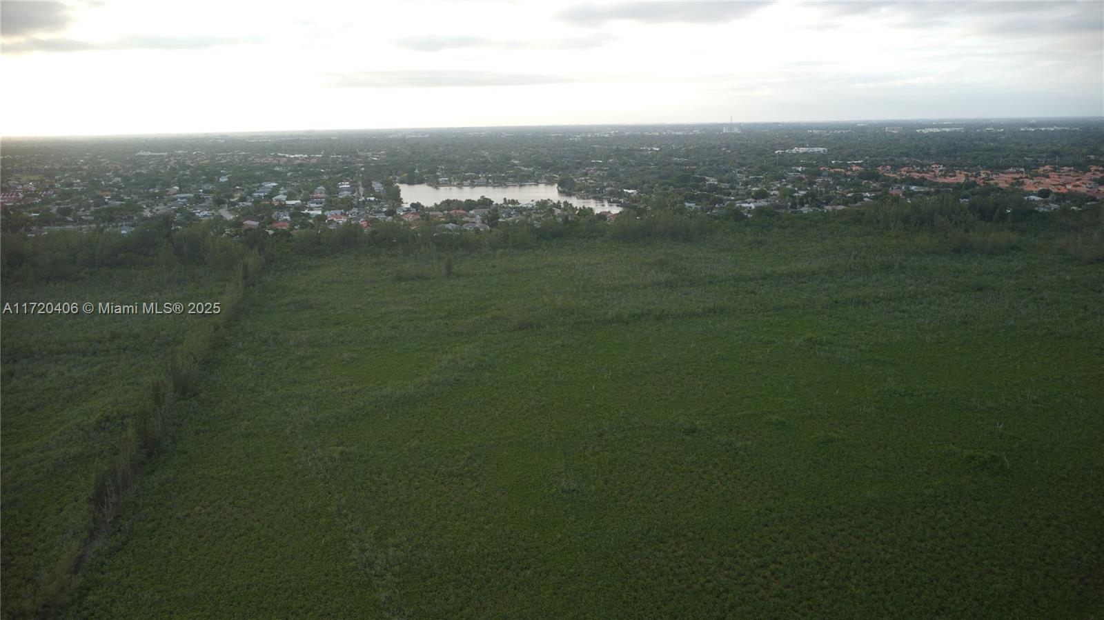 Land, Cutler Bay, Florida image 9