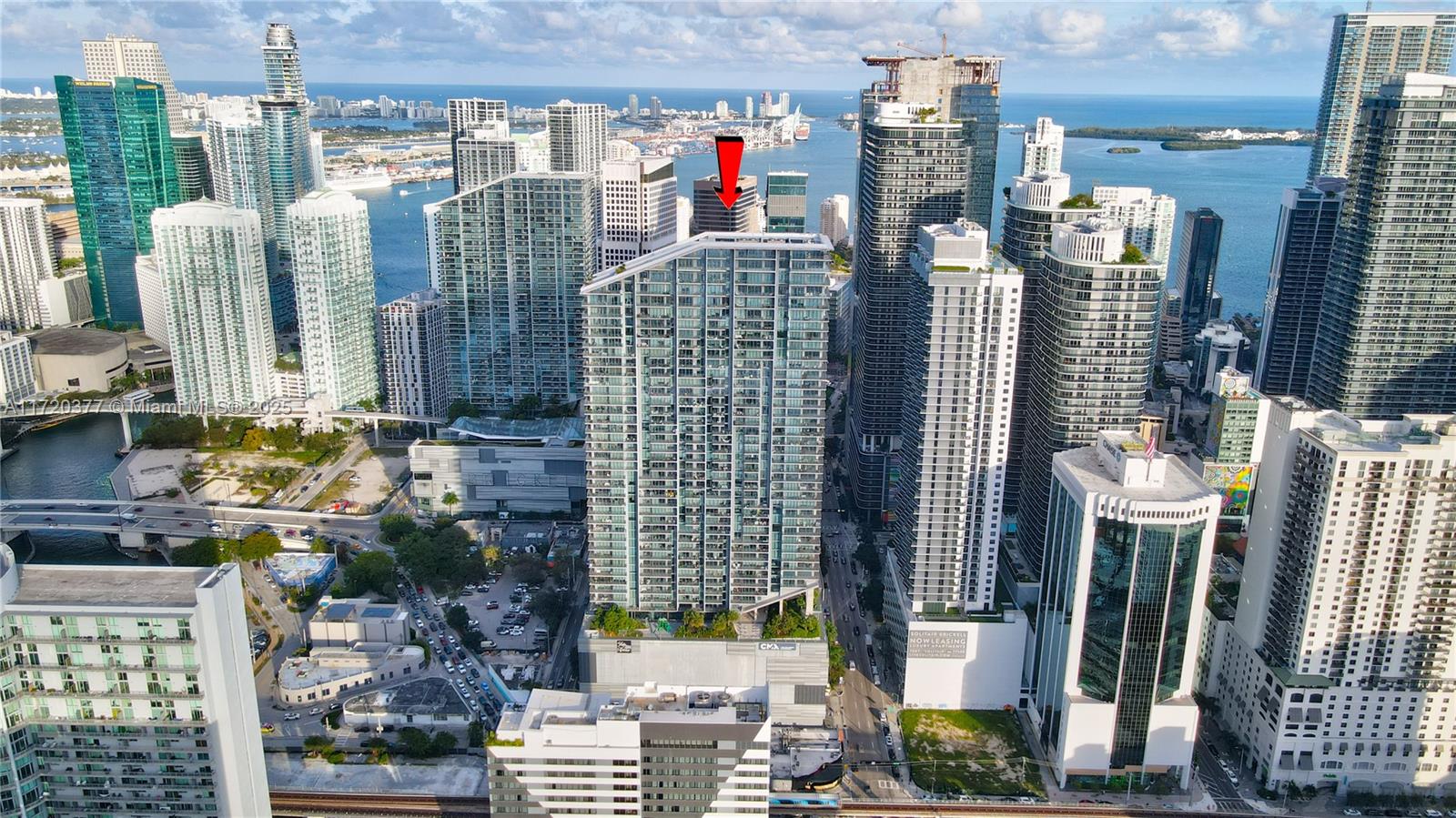 88 SW 7th St #1110, Miami FL 33130