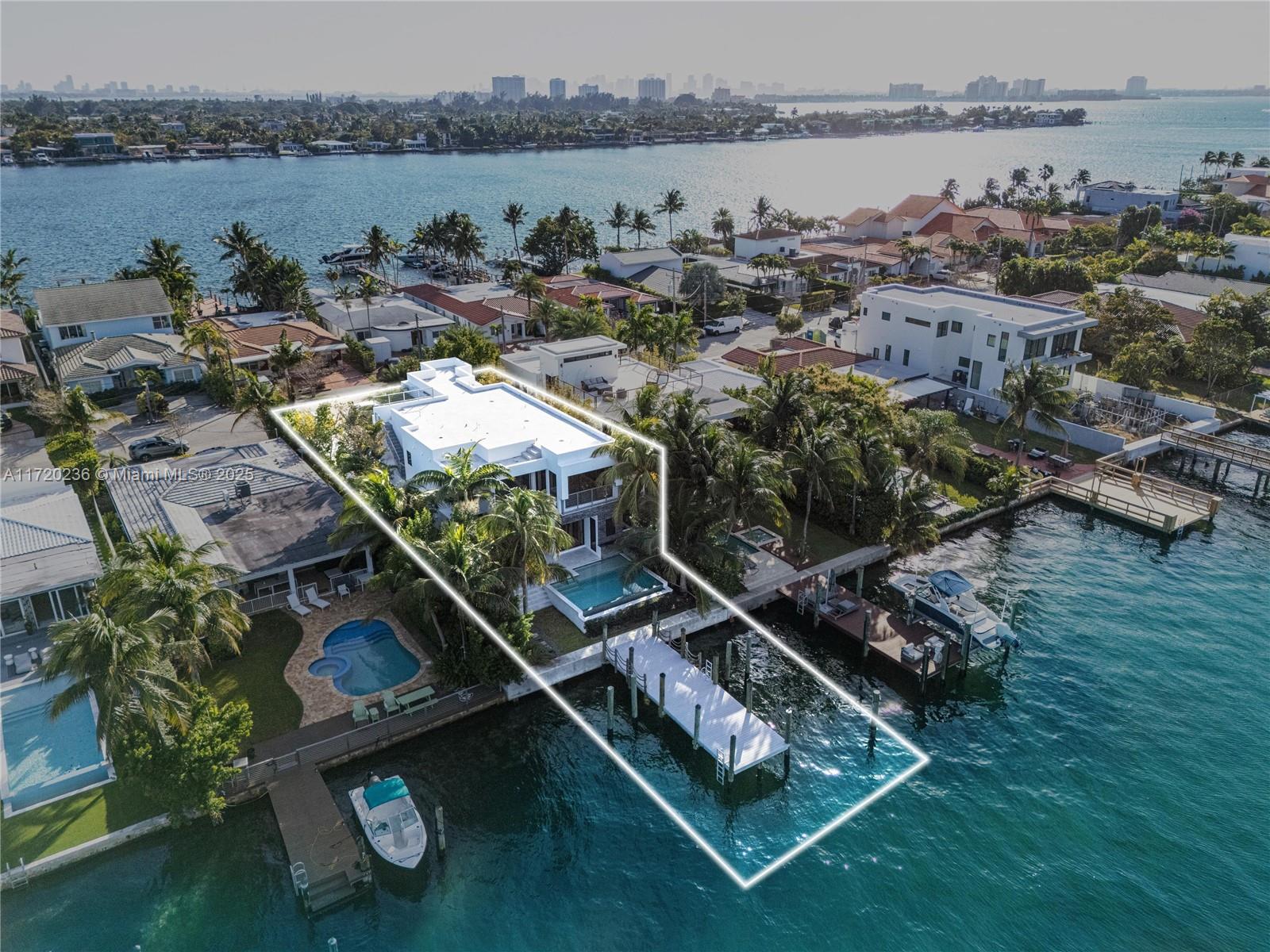 1311 Stillwater Dr, Miami Beach, Florida image 1