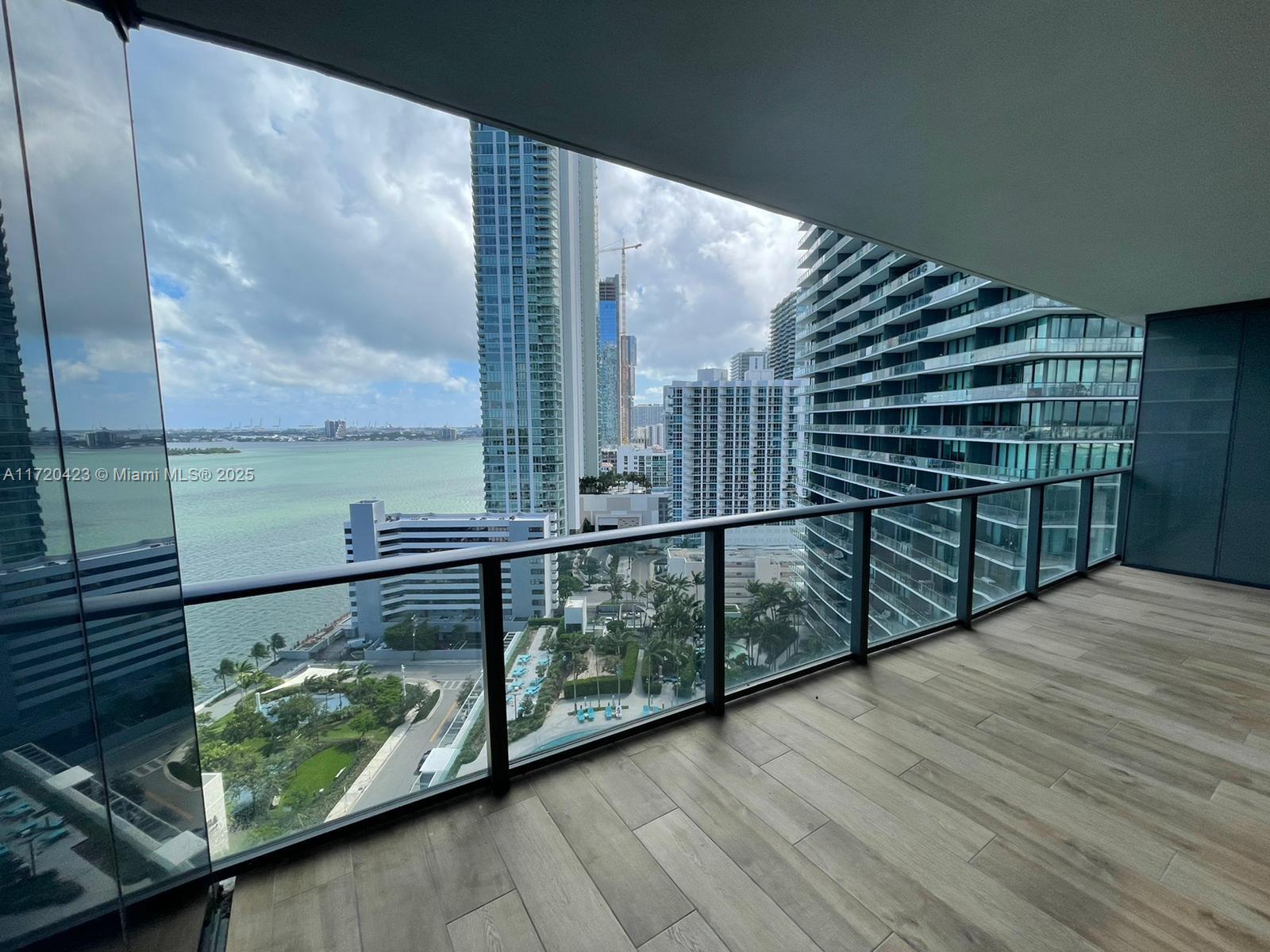 650 NE 32 Street #1805, Miami, Florida image 18