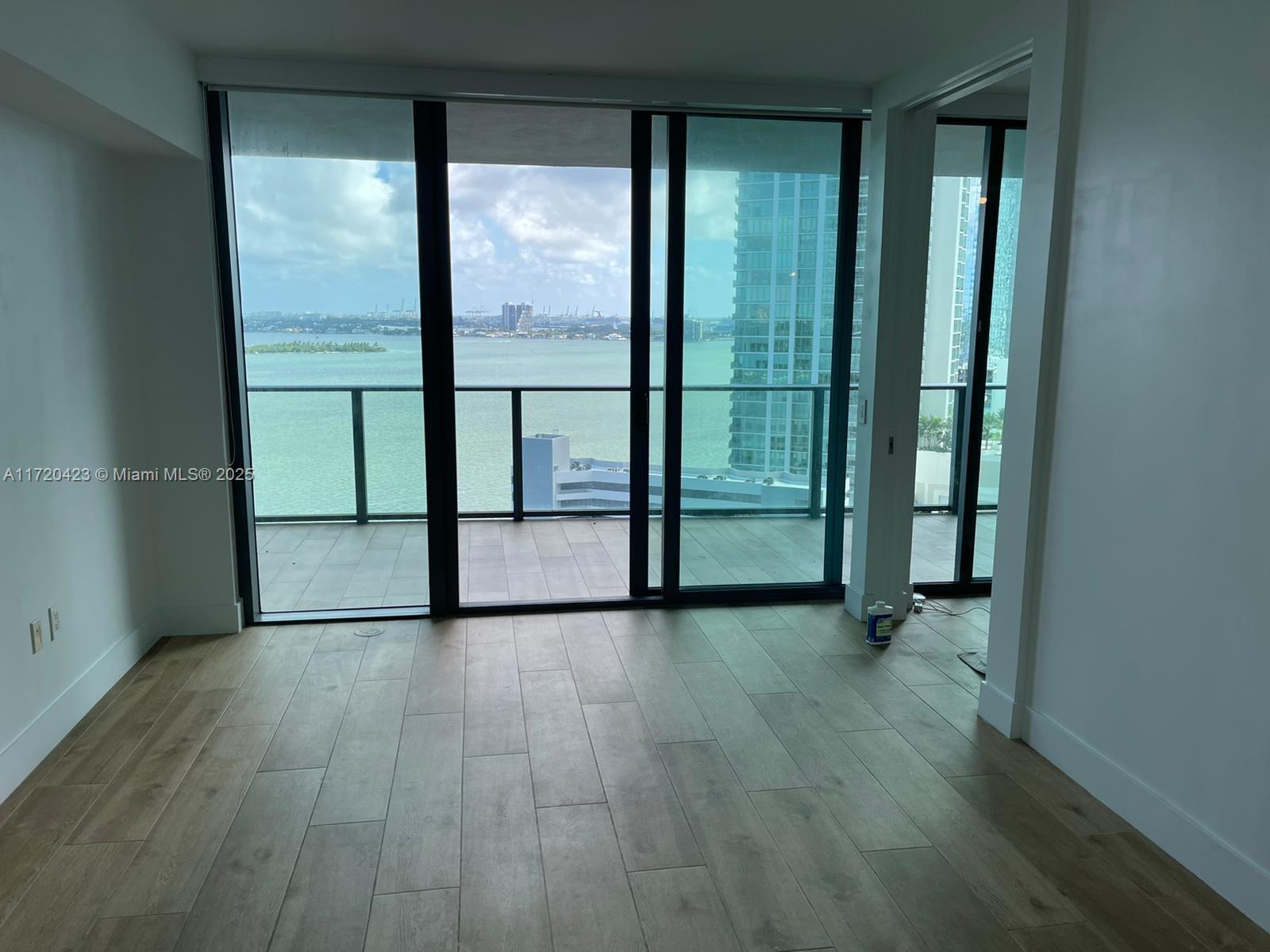 650 NE 32 Street #1805, Miami, Florida image 9