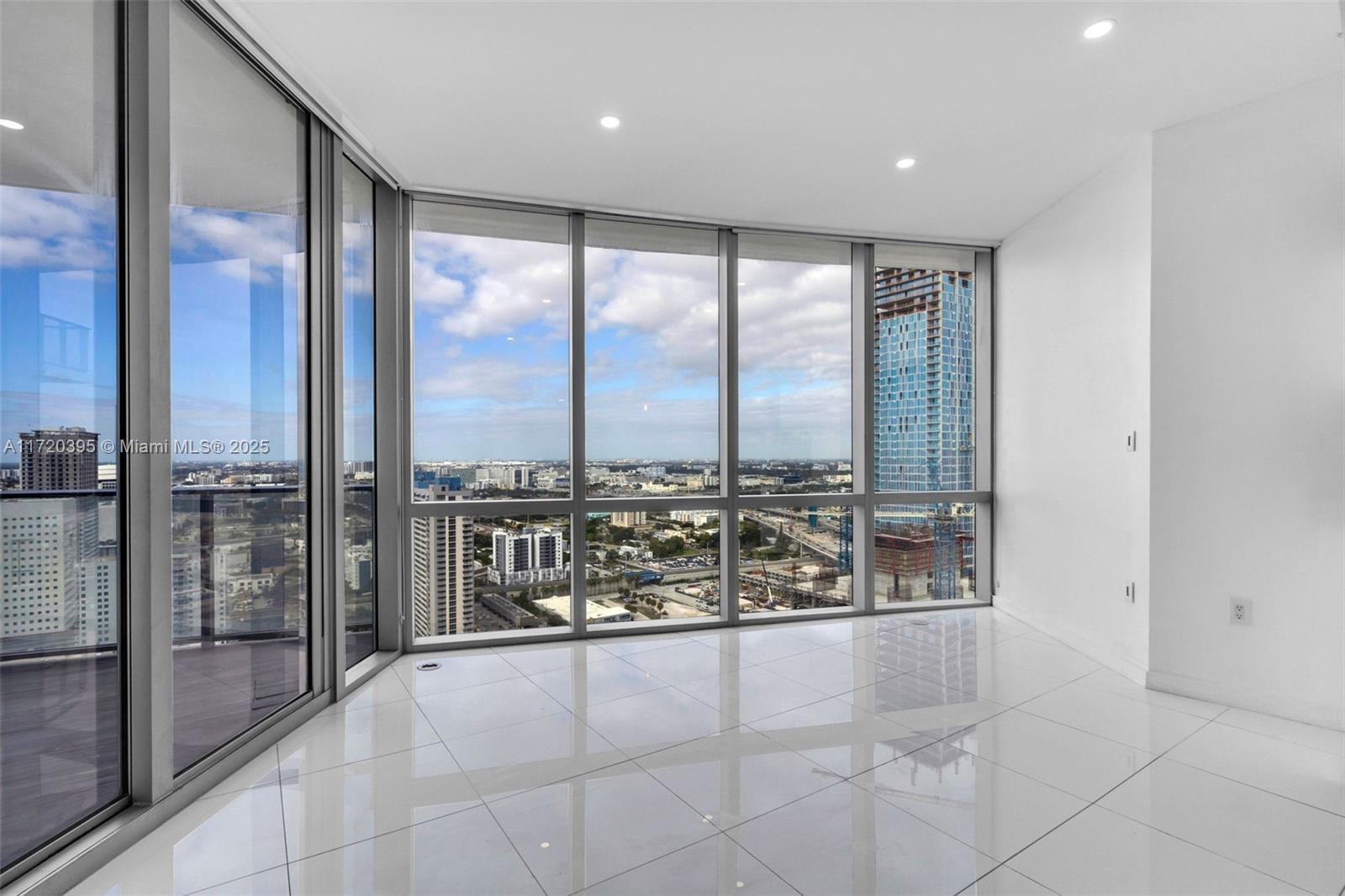 851 NE 1st Ave #2904, Miami, Florida image 16