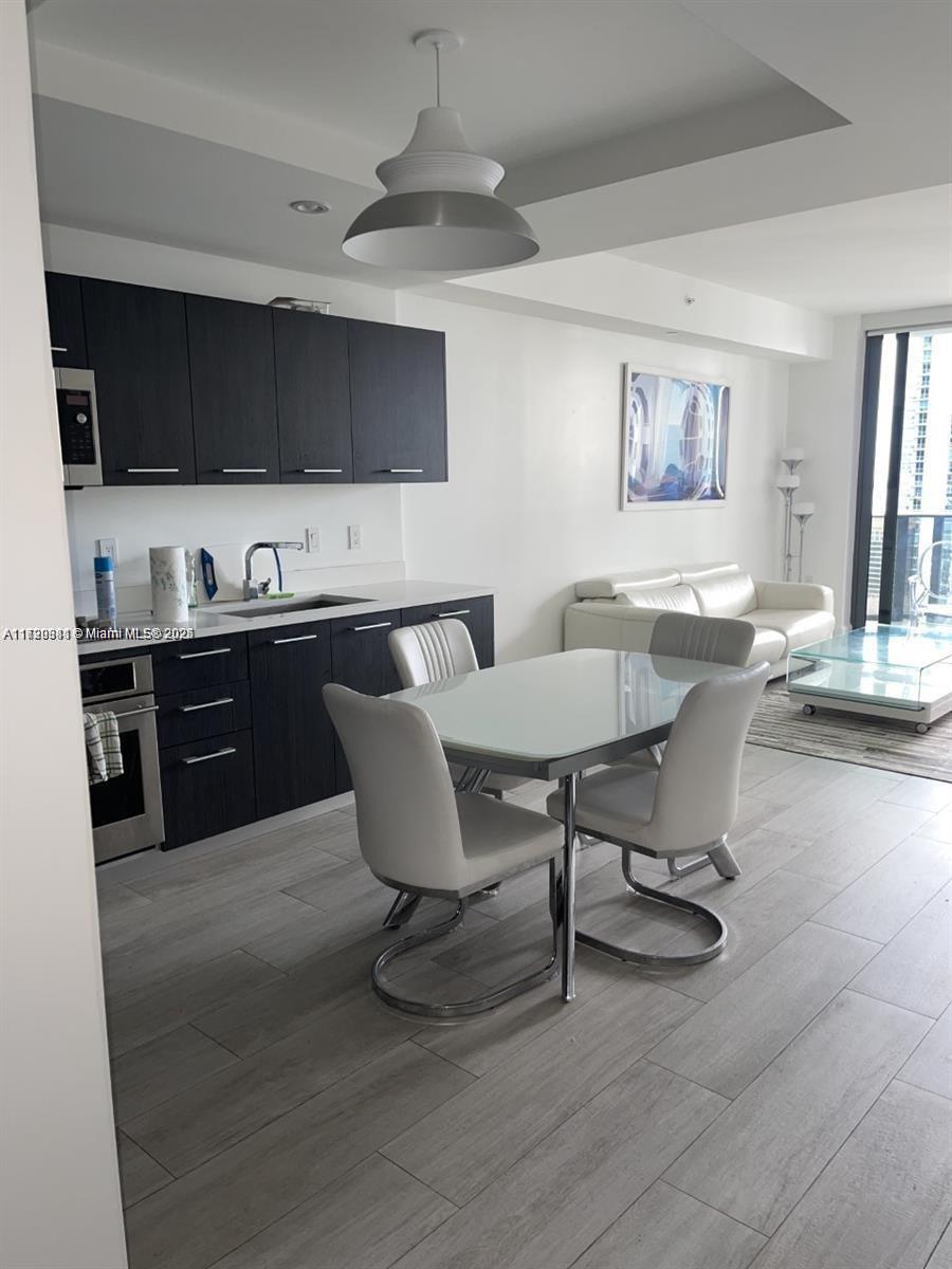 55 SW 9th St #2604, Miami FL 33130