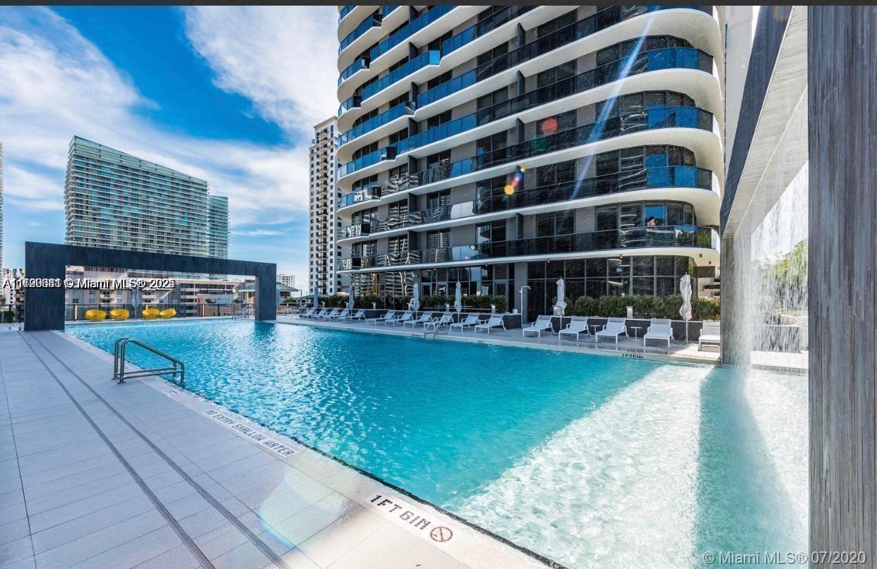 55 SW 9th St #2604, Miami FL 33130