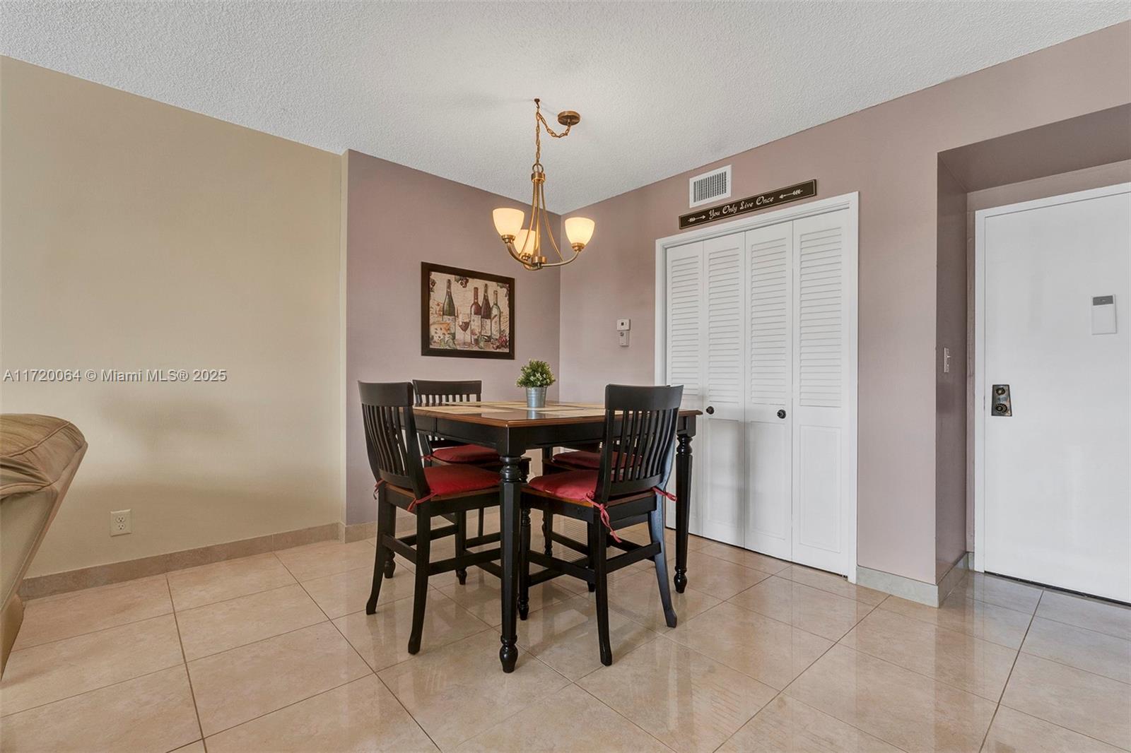 4350 Hillcrest Dr #705, Hollywood, Florida image 12