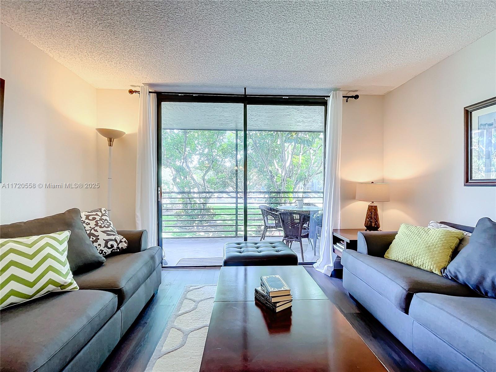 1000 Colony Point Cir #205, Pembroke Pines, Florida image 2