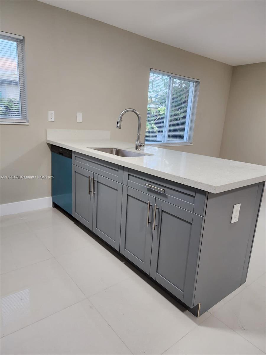 2720 NW 20th St, Fort Lauderdale, Florida image 27