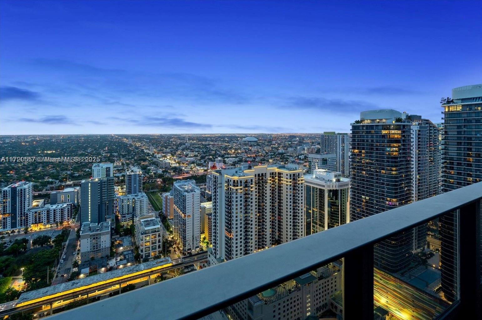 1000 Brickell Plz #4806, Miami FL 33131