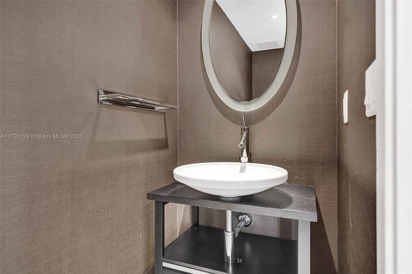 901 Brickell Key Blvd #2302, Miami FL 33131