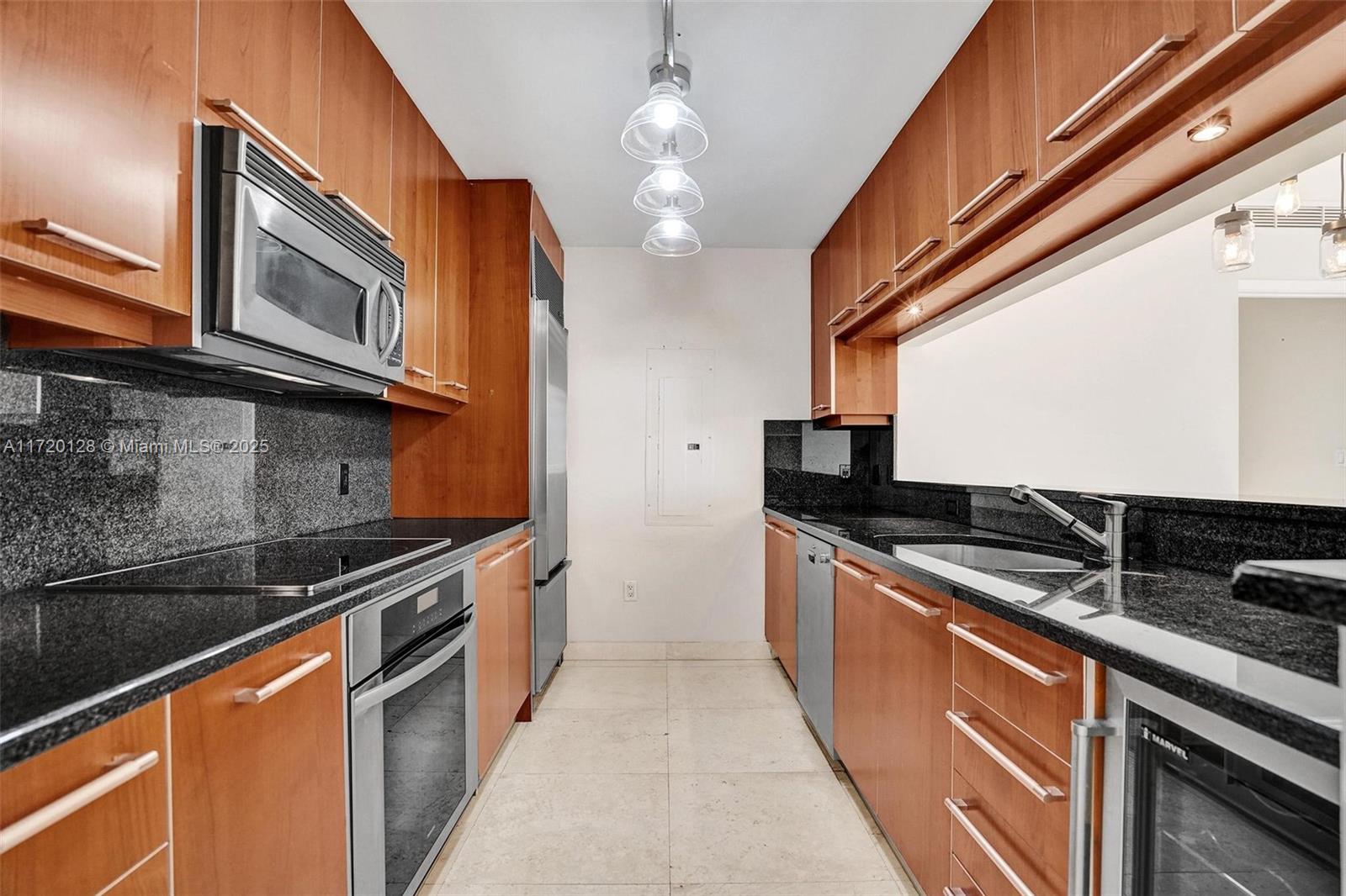 901 Brickell Key Blvd #2302, Miami FL 33131