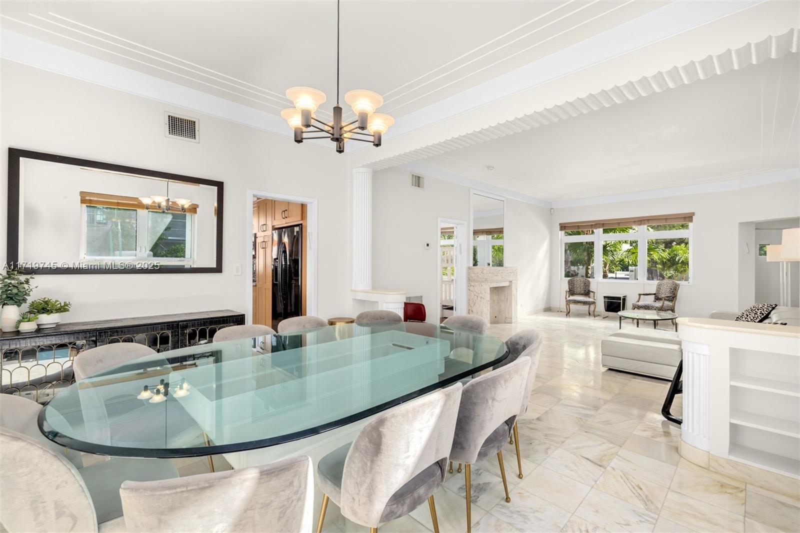 4340 Pine Tree Dr, Miami Beach, Florida image 9