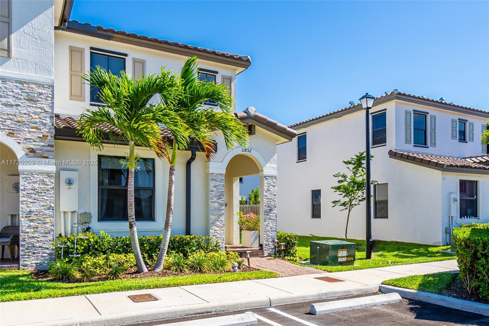 11852 SW 245th Ter #11852, Homestead, Florida image 3