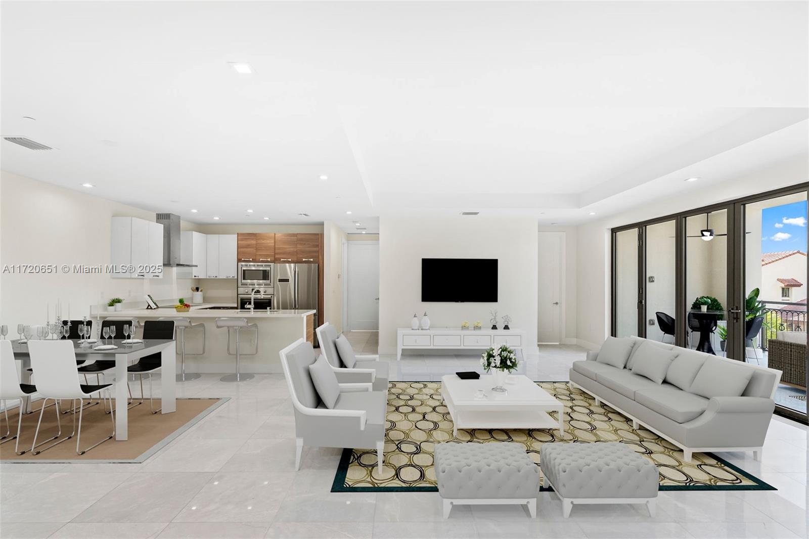 718 Valencia Ave #408, Coral Gables FL 33134