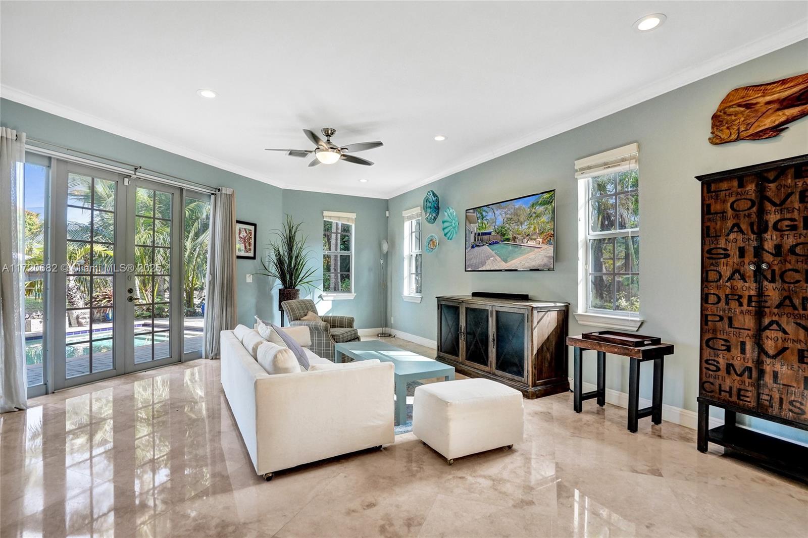 816 SW 10th St, Fort Lauderdale, Florida image 19