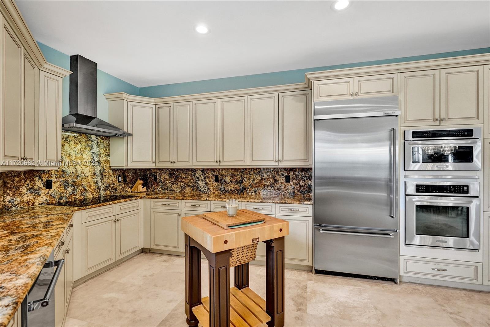 816 SW 10th St, Fort Lauderdale, Florida image 9