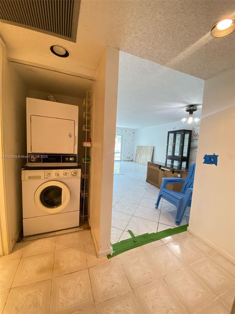 1100 SW 130th Ave #207H, Pembroke Pines, Florida image 32