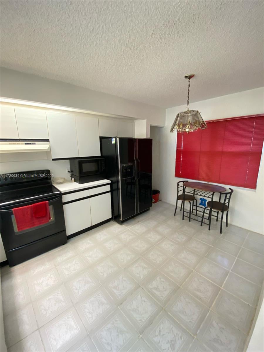 1100 SW 130th Ave #207H, Pembroke Pines, Florida image 4