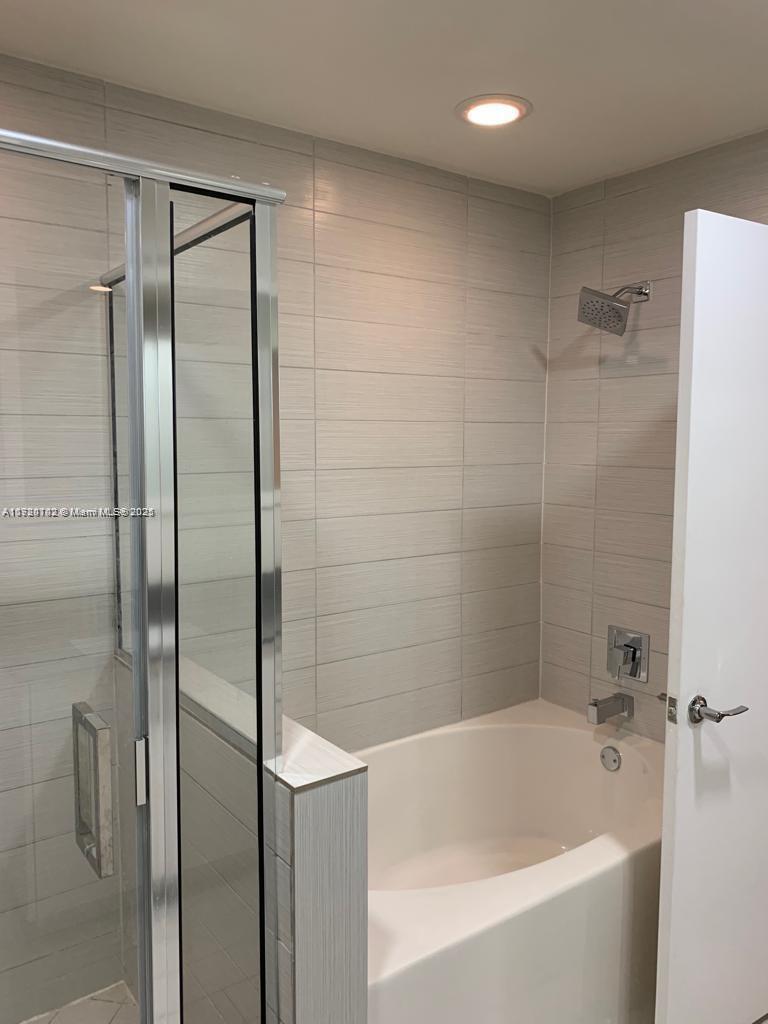 999 SW 1st Ave #1216, Miami FL 33130