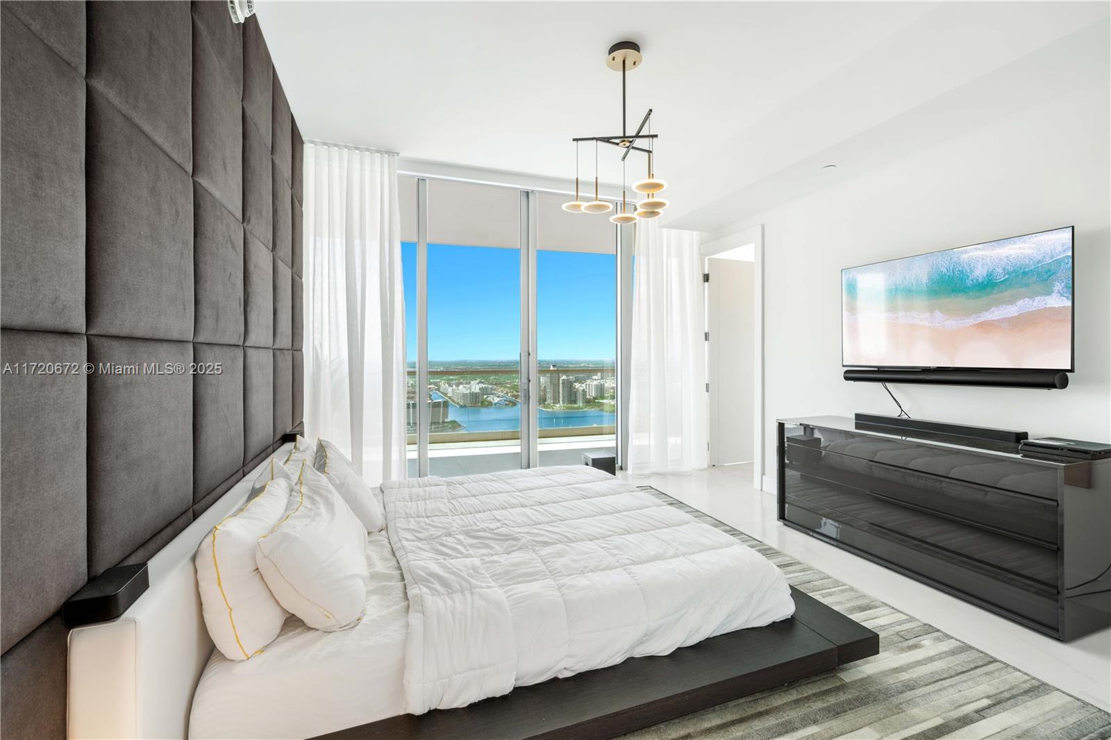 18501 Collins Ave #4504 + BEACH FRONT CABANA, Sunny Isles Beach, Florida image 28