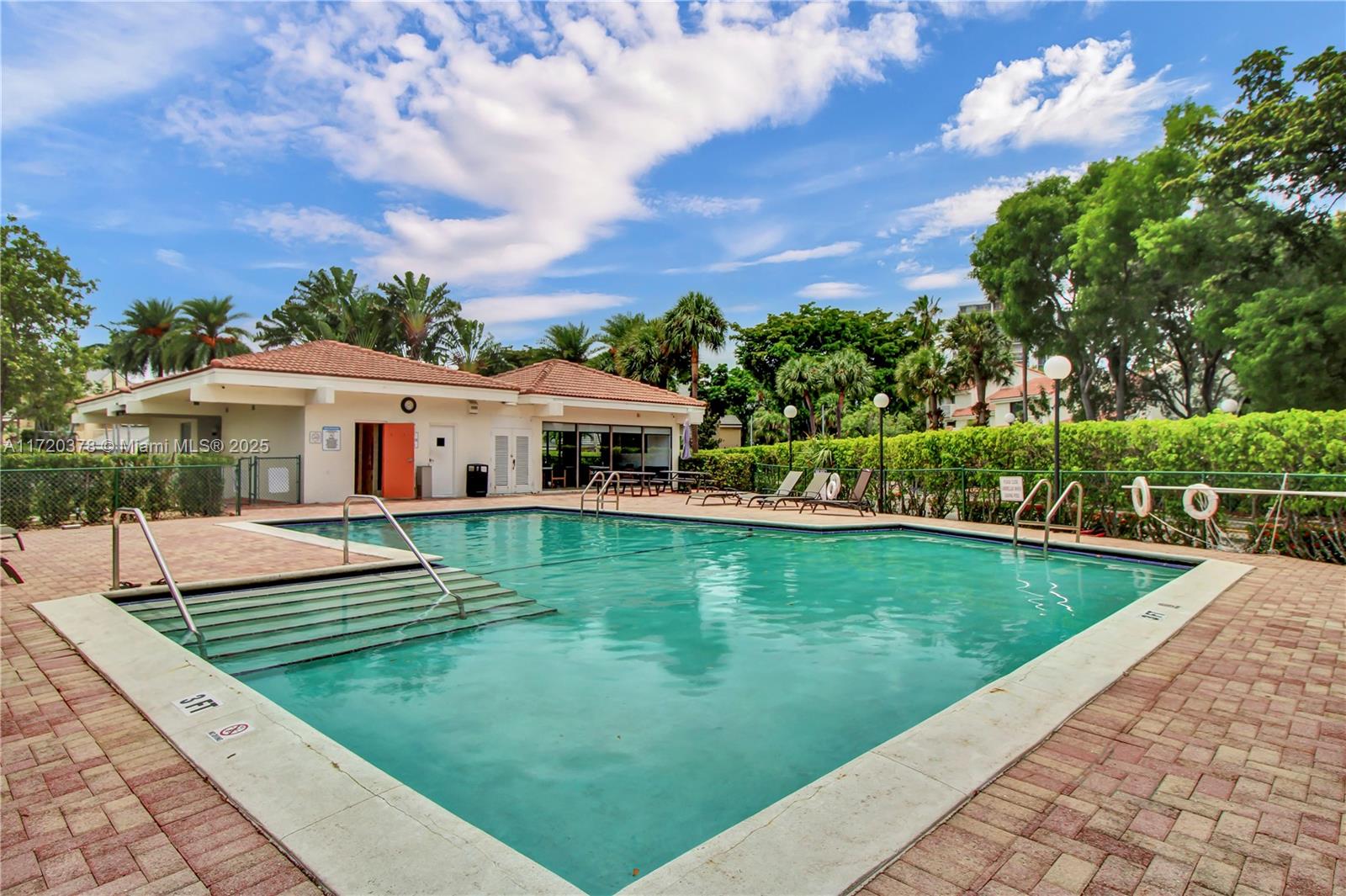 20416 NE 34th Ct #17, Aventura, Florida image 15