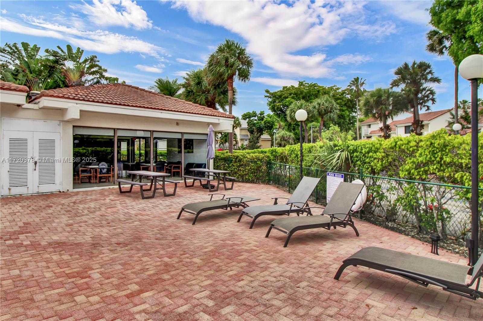 20416 NE 34th Ct #17, Aventura, Florida image 16