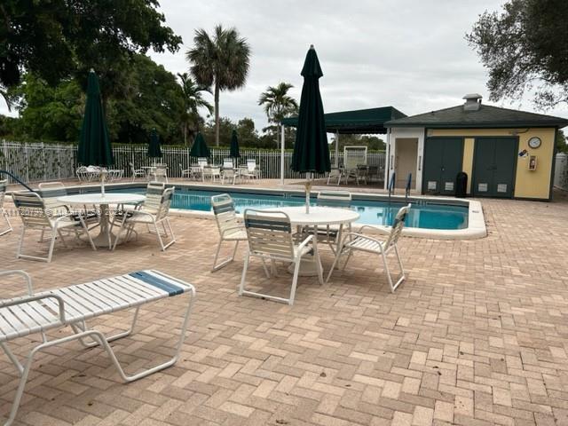 9091 Lime Bay Blvd #110, Tamarac, Florida image 22